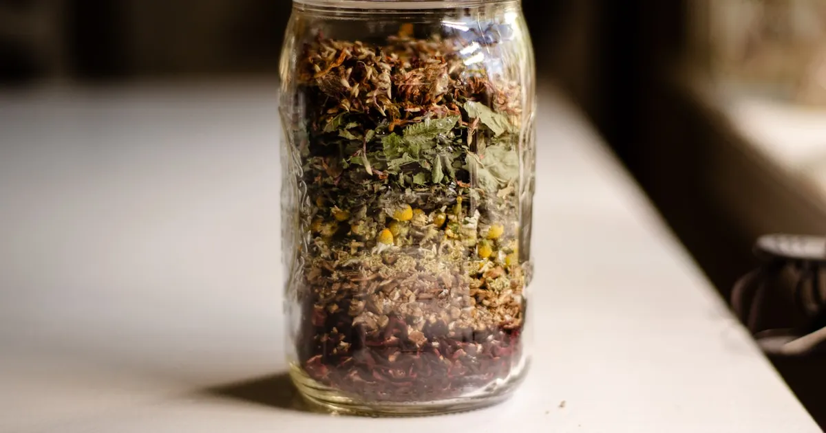 Drying and curing cannabis: the final step
